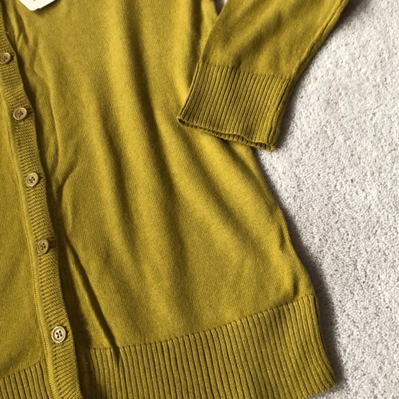 Forever 21 cardigan! - Picture 4 of 6